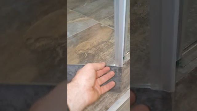 О недостатках душевых уголков / ограждений смотреть онлайн