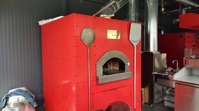 Помпейская печь в Buffalo House,Finale! смотреть онлайн