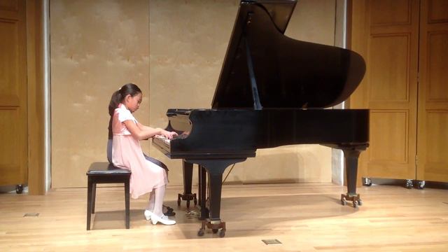 Russians Are Coming, Allegro Molto by Sudi Feng and Leila Wu смотреть онлайн