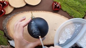 Роспись новогодних шаров. 2 простых варианта декора