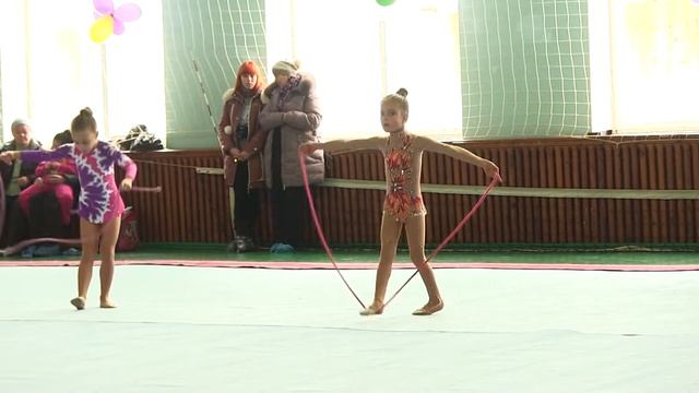 Коротнянская Настя, 2008 г. р., скакалка смотреть онлайн