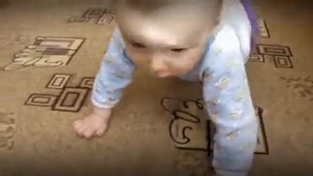 Наш малыш начинает ползать by Magisto смотреть онлайн