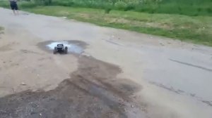 РАДИОУПРАВЛЯЕМАЯ МАШИНА НА БЕНЗИНЕ, ГОНЯЕМ!
