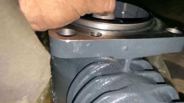 Scania 143v8 так просто не умирает, она снова жива и рвётся в бой???