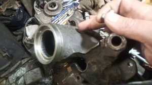 Ремонт торсионных балок. Пример расчета установки тавотницы