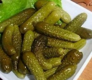 Маринуем огурчики. Очень вкусно!!