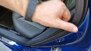Зачем смазывать резиновые уплотнители дверей?