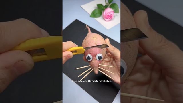 make a cute little mouse out of sweet potatoes. #kindergarten #handmade #handmade #diy