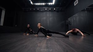 STRIPLAB___FRAME_UP_CHOREO