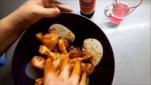 Запеченные голень и крылышки в духовке