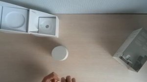 Распаковка умной колонки Google Home