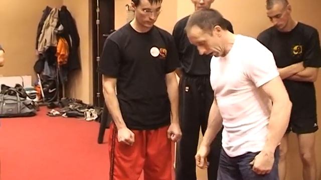 ДЖИТ КУН ДО – 2: Техника ПЕРЕМЕЩЕНИЙ и АТАК. Семинар Томми КАРРУТЕРСА. смотреть онлайн