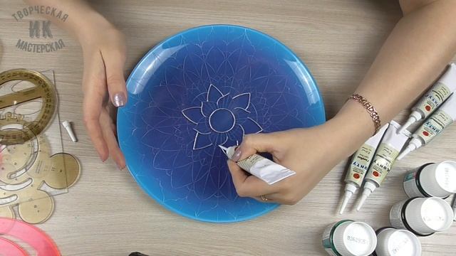 Точечная роспись тарелки/Spot painting plates смотреть онлайн
