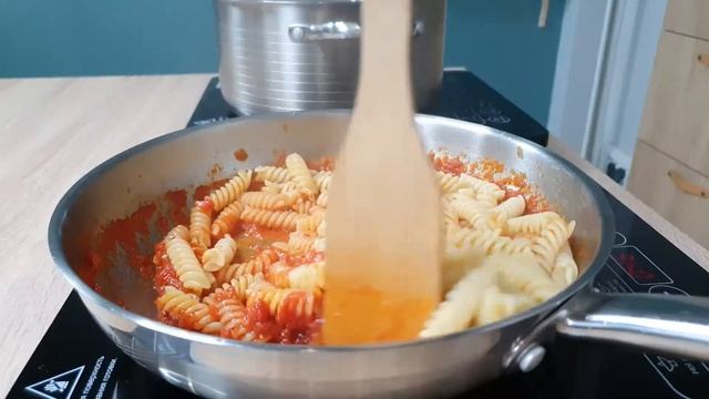 Самая лучшая ПАСТА ал ПОМОДОРО, вкусный и простой рецепт на каждый день. смотреть онлайн