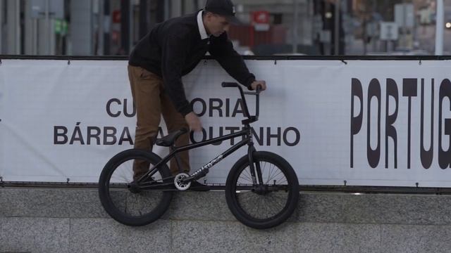 MARIUS DIETSCHE IS CRAZY! - etnies 'VISUALS' RAW - DIG BMX смотреть онлайн