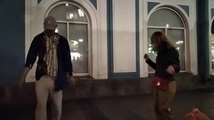 УЛИЧНЫЙ ТАНЦОР МАЙКЛ,ПИТЕР,канал Грибоедова. 25.09.23.