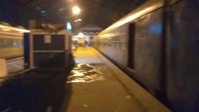 Александрия, Египет / Alexandria, Egypt. Ж/д вокзал Александрии - не ожидала такое увидеть...