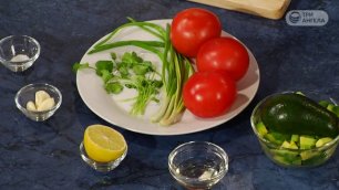 GVM000139-256 Салат овощной с кускусом и салат с авокадо
