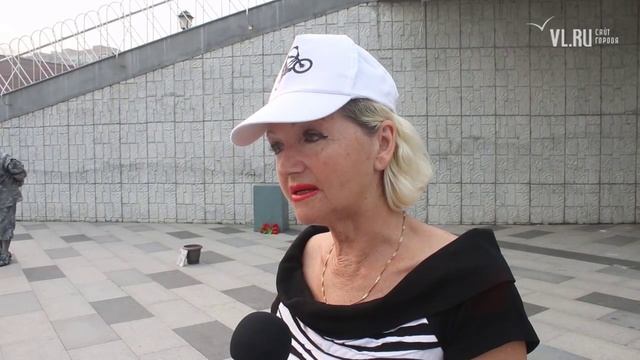 VL ru Владивосток посетил «оживший Рембранд»
