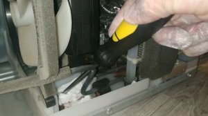 DIY Как почистить холодильник LG wifi. Вентилятор нагнал пыли на охолождение холодильника.