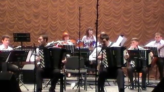 "Ехал казак за Дунай" В.Гридин. Сибирский дуэт баянистов смотреть онлайн