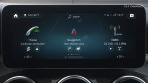 2020 Mercedes-Benz GLC 300d 4MATIC - Off-Road