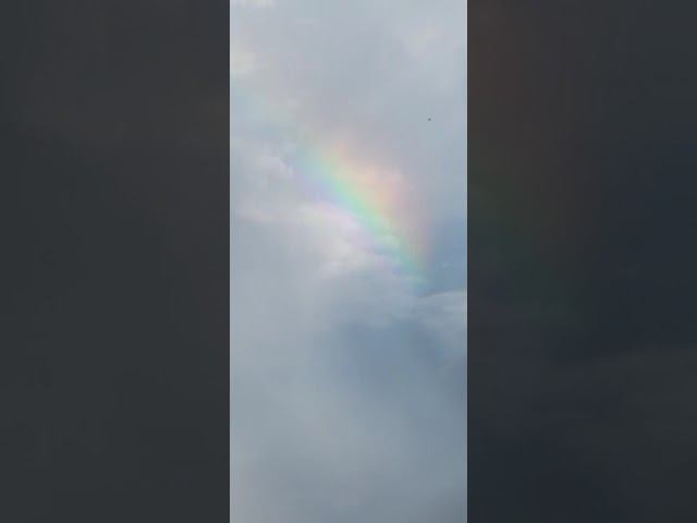 радуга была намного ярче но я не успела смотреть онлайн