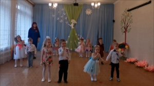 Танец "Бантики цветные"