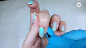 Гель лак под кутикулу самой себе/ Клею гиганский страз