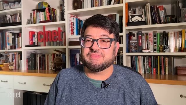 We unbox and play Nintendo's Zelda Game & Watch смотреть онлайн