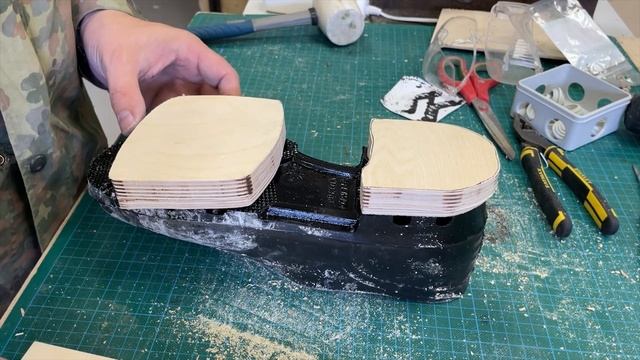 Самодельные тапки для наливного пола . смотреть онлайн