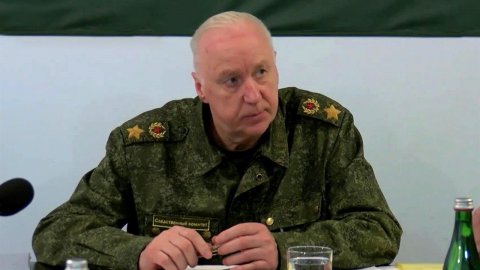 Глава СК РФ Александр Бастрыкин прибыл на специальное совещание в ДНР