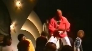 Carl Douglas  Kung Fu Fighting  (Original Music Video)