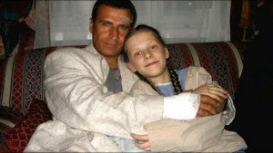 КАК СЛОЖИЛАСЬ СУДЬБА ДОЧЕРИ ПОГИБШЕГО АЛЕКСАНДРА ДЕДЮШКО, КОТОРАЯ ЧУДОМ ИЗБЕЖАЛА РОКОВОЙ АВАРИИ