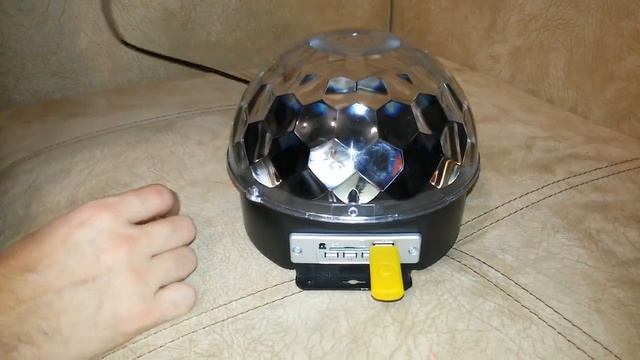 Диско шар светодиодный с МР3 плеером/ Обзор. MP3 LED Magic Ball Light/Светомузыка дома. смотреть онлайн