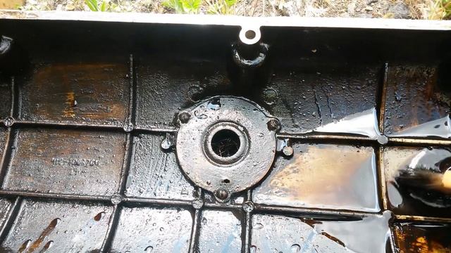 Удаление нагара на клапанной крышке димексидом смотреть онлайн