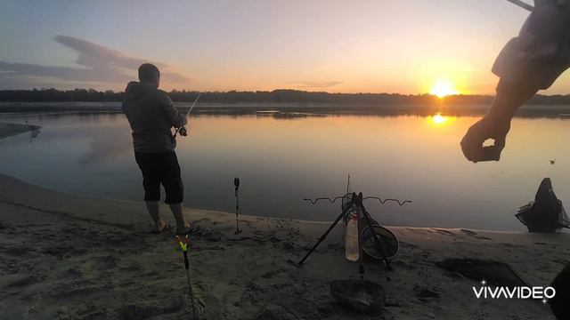 Рыбалка с ночевкой.Запорожье смотреть онлайн