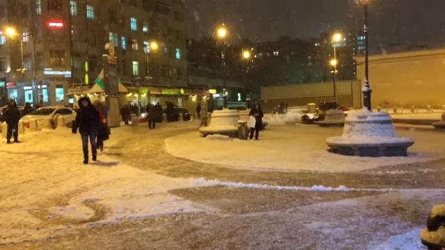 Moscow, 2014, Курский вокзал, Москва, Snow смотреть онлайн