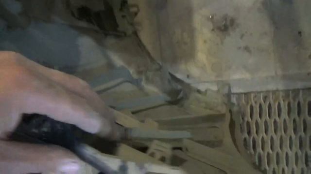 Как снять передний бампер. Peugeot 307. смотреть онлайн