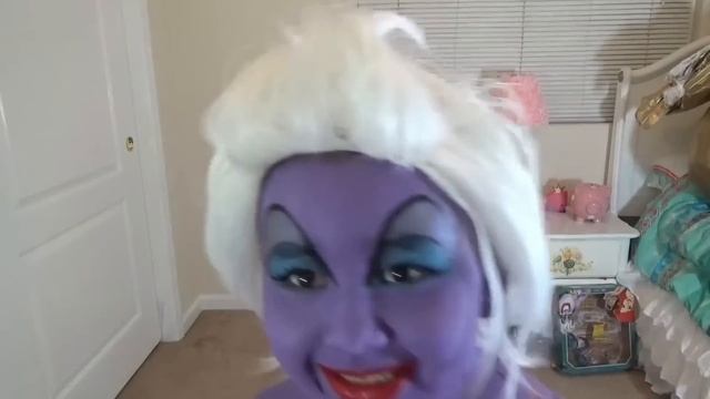 Disney The Little Mermaid Ariel and Ursula Makeup Halloween Costumes and Toys смотреть онлайн