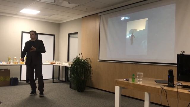 35. Максим Маньков: как из финансистов и банкиров дорисоваться до Клуба рисования смотреть онлайн