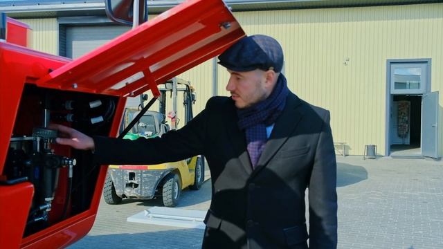 Engo Ice Puma. Электричка дешевле бензина. Льдозаливочный комбайн будущего. смотреть онлайн