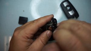 How to Change / Replace Smart Key fob Battery BMW 1, 3, 5, 7 series x1, X5  Easy part 1