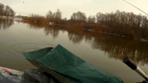 ЖОР ОКУНЯ ЗИМОЙ НА СПИННИНГ. Рыбалка на отводной поводок