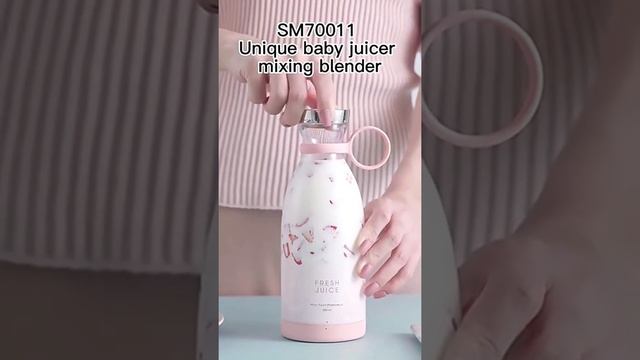 Mini Juicer blender.