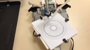 Spirograph Lego Mindstorms EV3