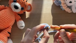 Как вязать кольцо амигуруми из плюшевой пряжи? Принцип вязания амигуруми - основа всех игрушек.