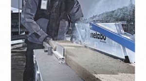 Циркулярный станок для пиления дерева в столярной и гаражной мастерской METABO BKS 400 PLUS-3.1 WNB