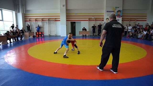 Финал вес 35 кг. Гришкян(Сочи)-Подшивайло(Анапа)