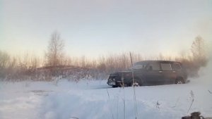 Нива буксует